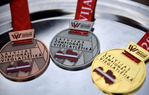 Ilūkstes novada vieglatlēti izcīnīja 10 medaļas Latvijas čempionātā