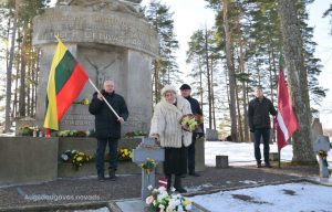 Piemiņas pasākums Sārtenes kapos par godu pirms 100 gadiem kritušajiem Lietuvas karavīriem